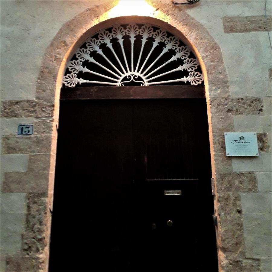 I Templari B&B Self-Contained Brindisi Exterior foto
